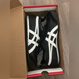 Onitsuka Tiger by ASICS Sneakers - Black size